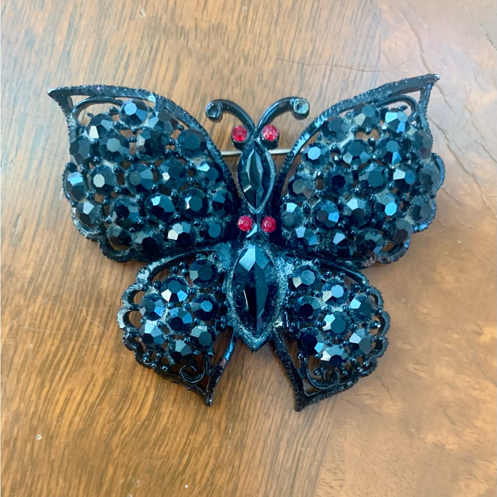 Vintage Weiss Black Rhinestone Butterfly Brooch 74$